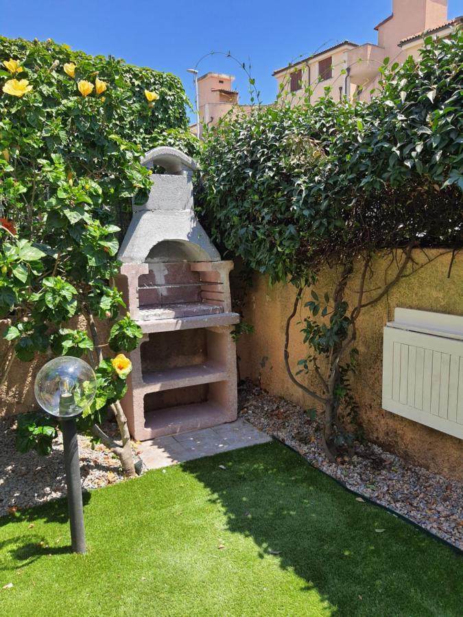 Casa Azzurra Olbia Mare Apartment Exterior photo
